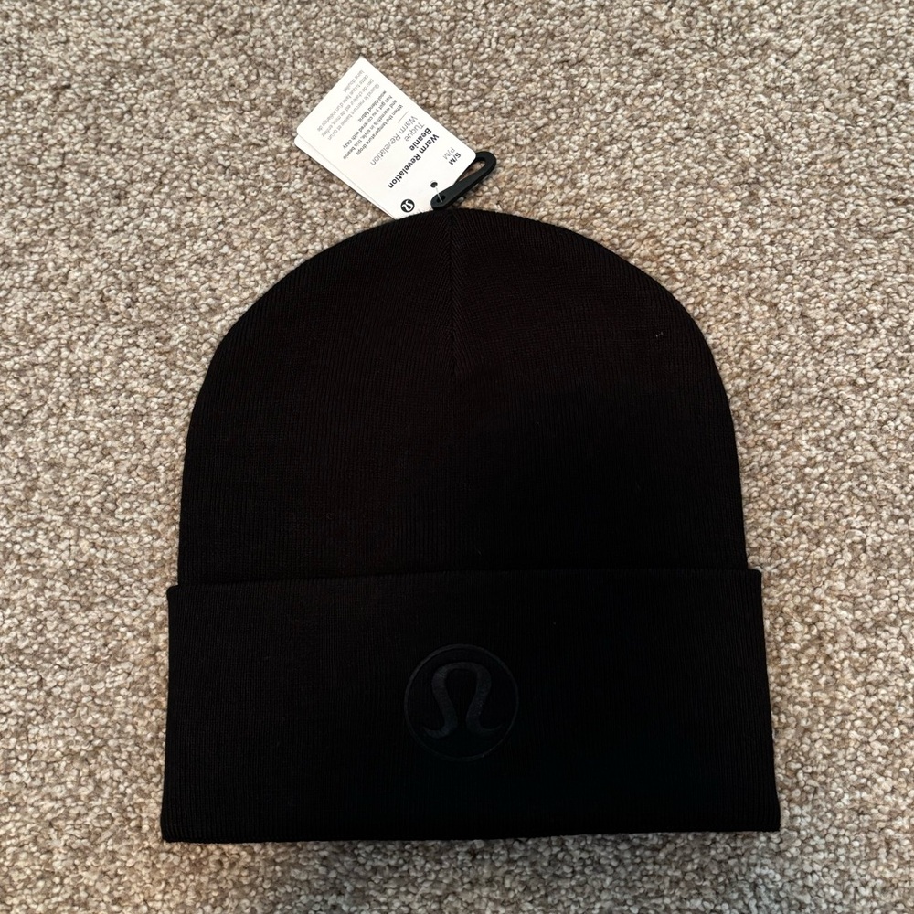 Lululemon Black Warm Revelation Beanie